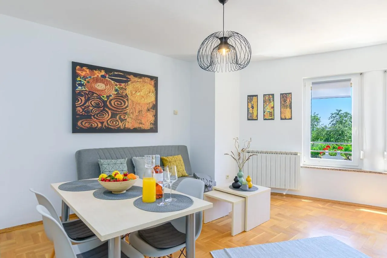 Apartment Vita Pula