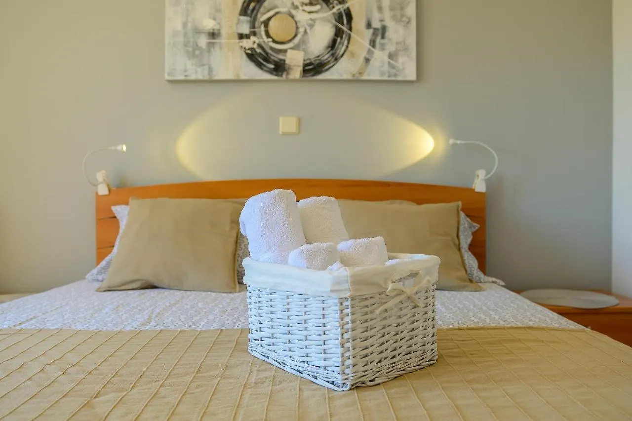 Apartment Vita Pula 0*,